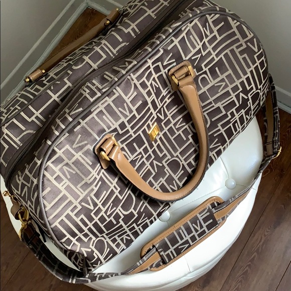 Vintage Diane Von Furstenberg overnight bag - Picture 2 of 8